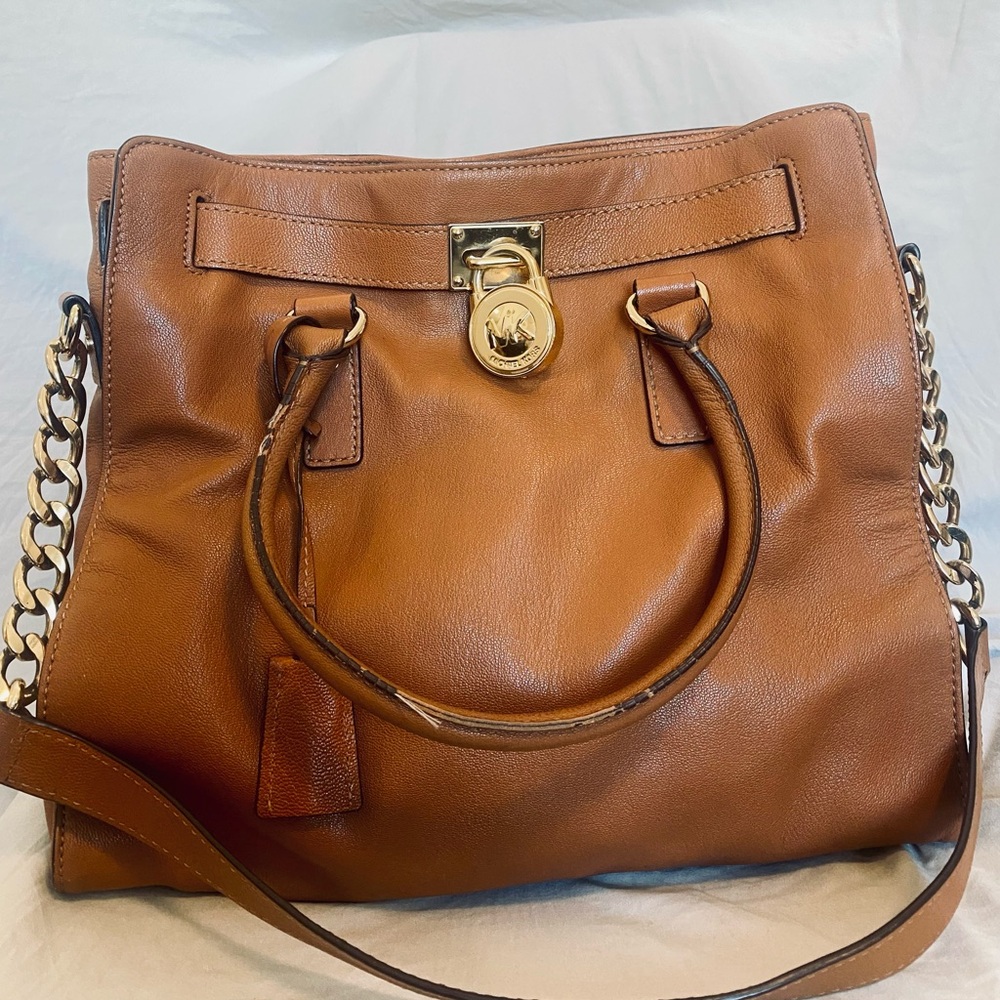 MICHAEL Michael Kors Brown Crossbody Bag with Gold Chain